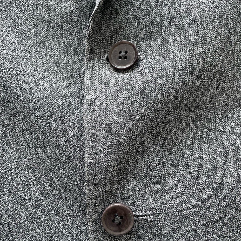 Banana Republic Men’s Tailored Fit Blazer — Gray, Size 40S. - Picture 7 of 13
